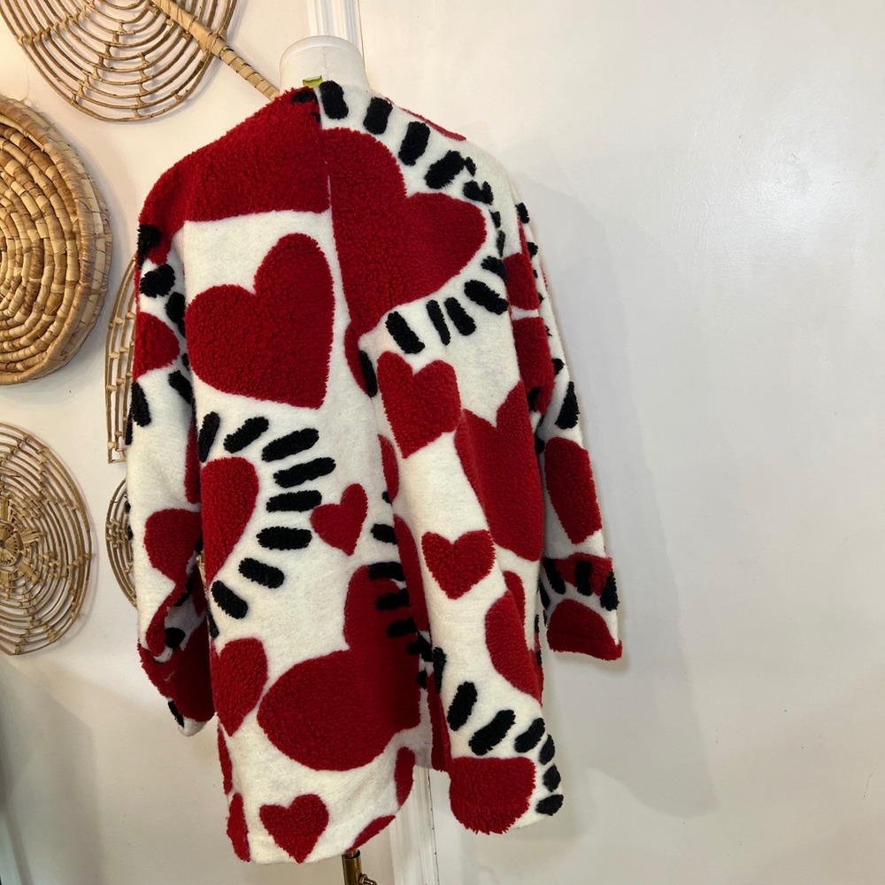 FARM Rio Red White Sherpa Ai Meu Coracao Heart Print Jacket Medium - Picture 6 of 12